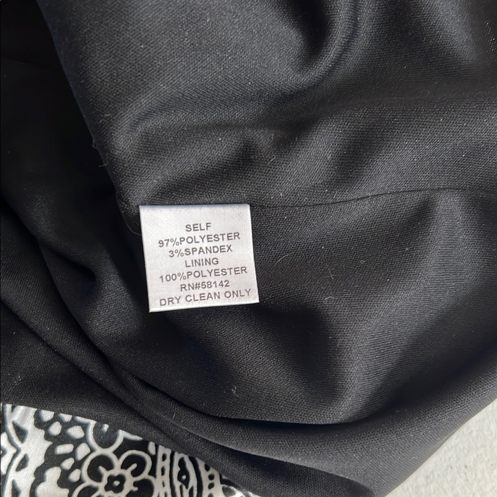 London Times Black and White Paisley Dress - Picture 10 of 12